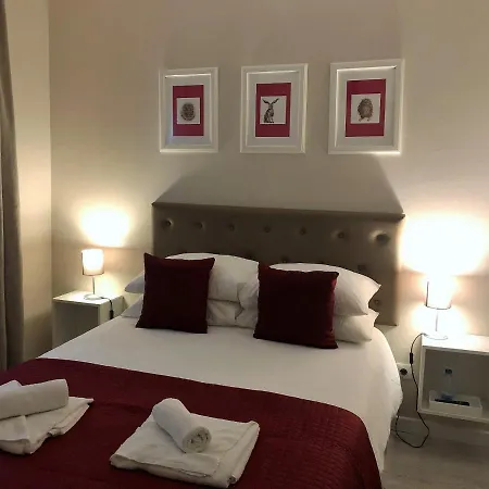 The Capital Boutique 2* פניש