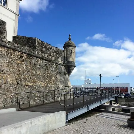 Panzió The Capital Boutique Peniche
